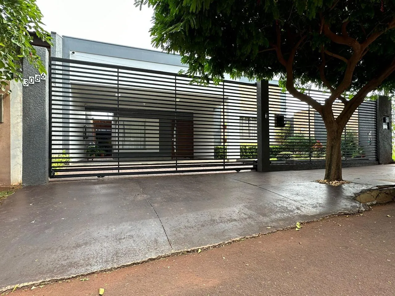 Casa Mobiliada com Piscina e Energia Solar – 148m²
