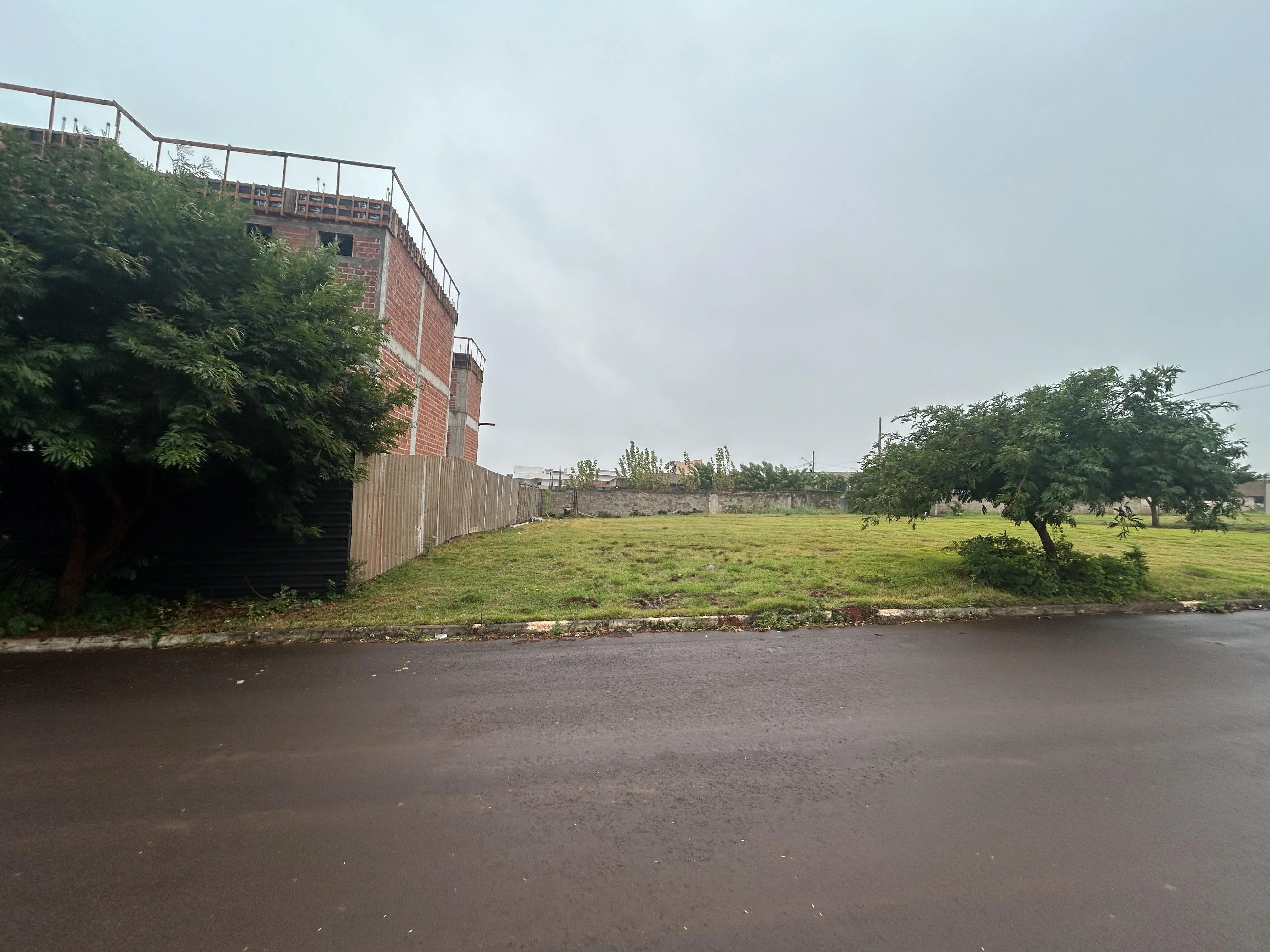 Lote à Venda no Bairro Interlagos – 467,45m²