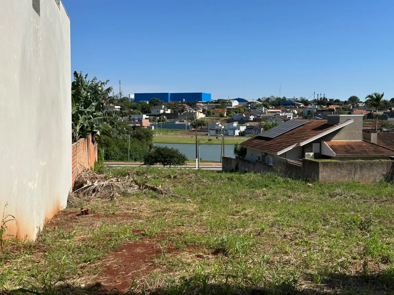Terreno a venda proximo ao lago municipal