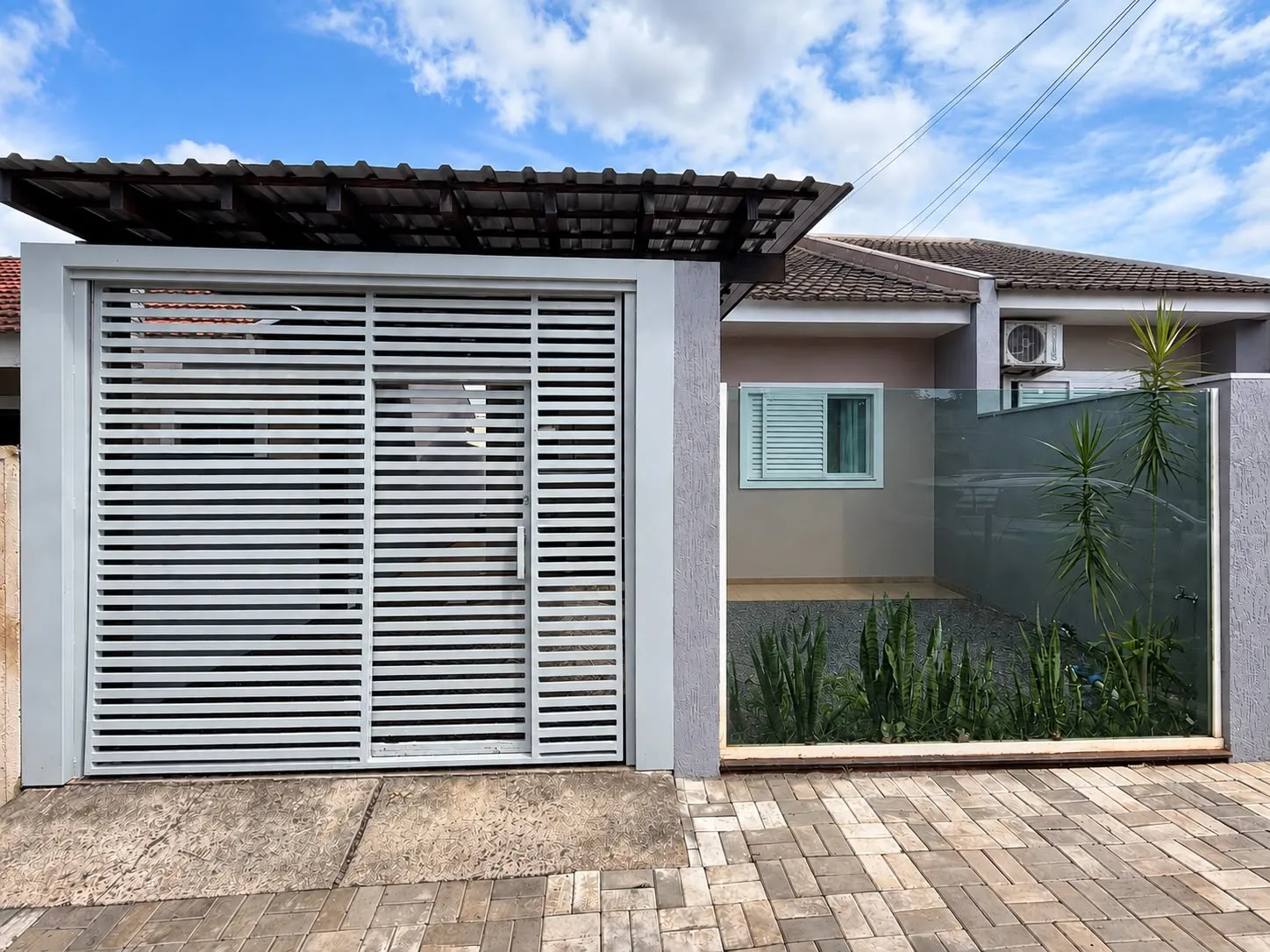 Vende-se casa com otima localizaçao no jardim hoffstaietter